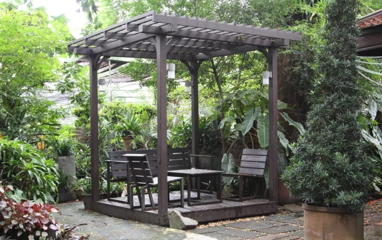 Malowanie metalowej altany i ochrona antykorozyjna (cz. 2)